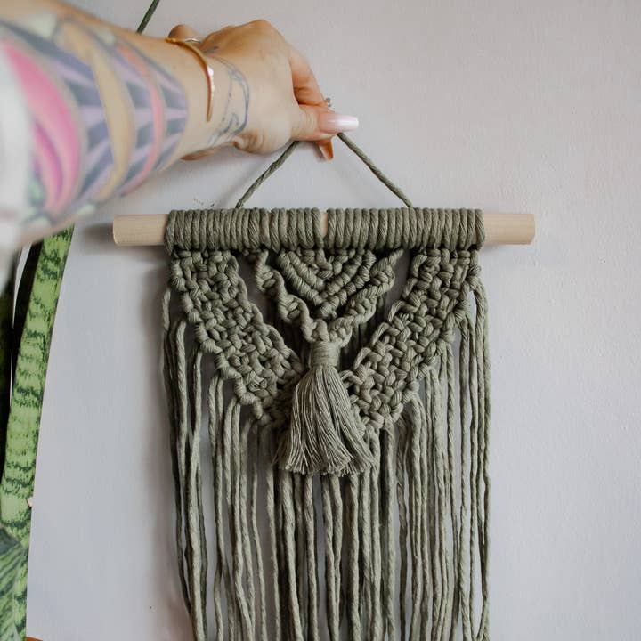 Modern Bo Studio - Wholesale Tapestry/Textile - "Piper" - Small Macrame Wall Hanging10