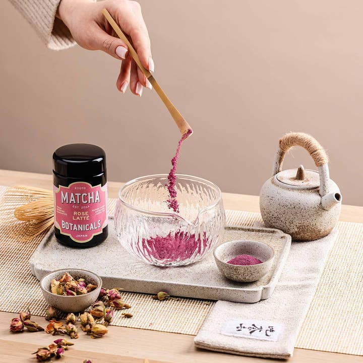 Matcha Botanicals - Wholesale Health/Detox Tea - Matcha Rose Latte2