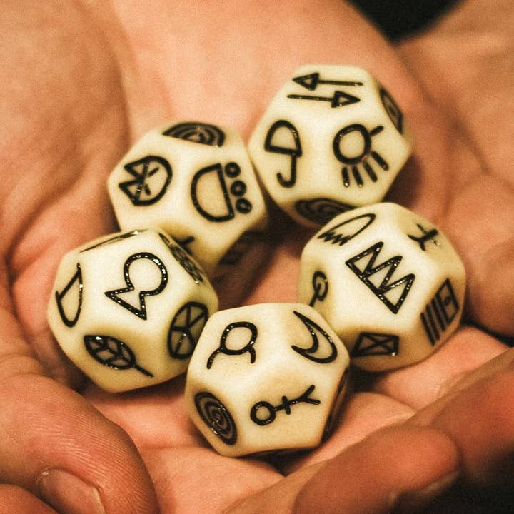 Art of Play - Wholesale Dice - Seeing Stones0