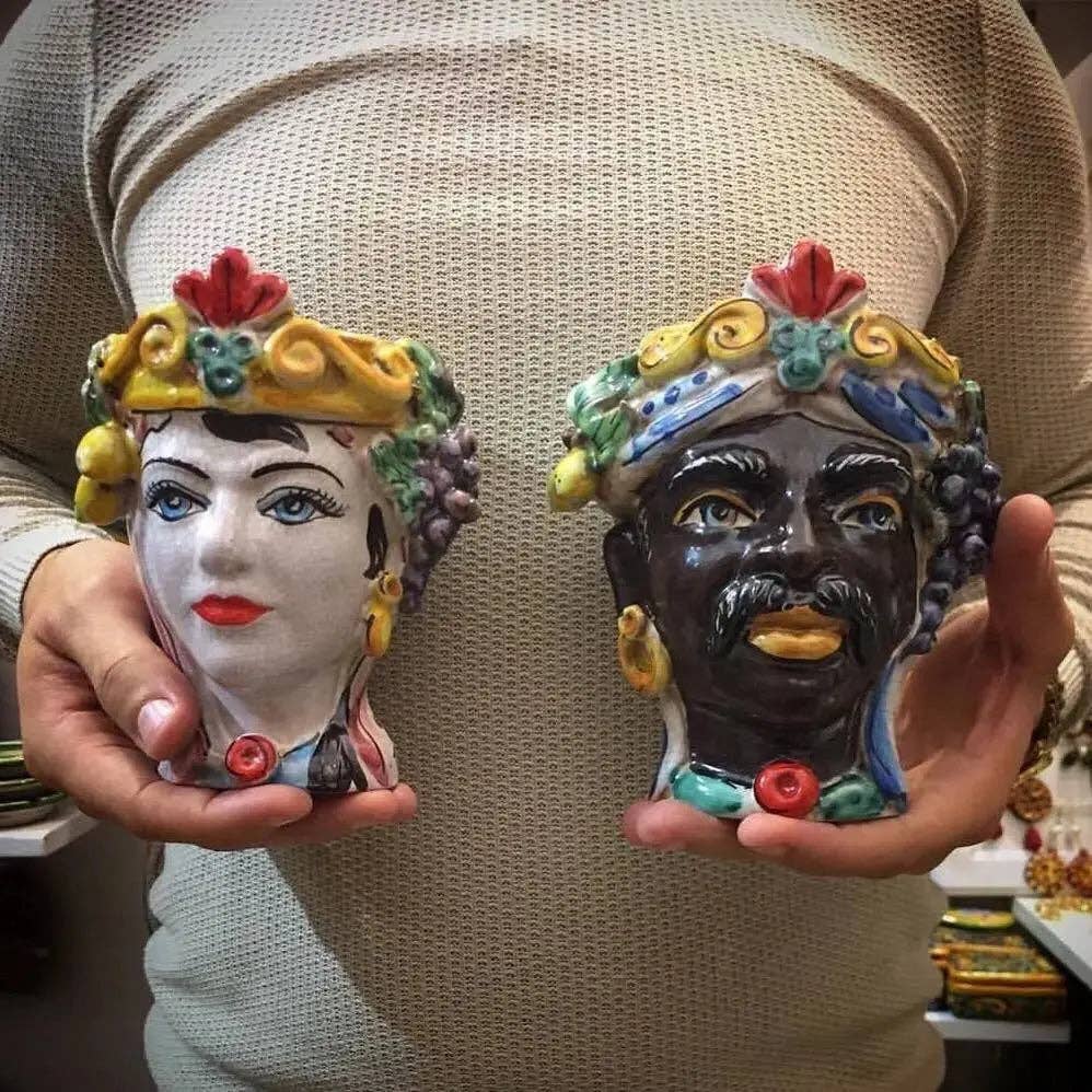 DD Ceramiche Siciliane - Venta al por mayor Figura decorativa - Cerámica clásica de cabezas moras de Caltagirone, craquelado, 15 cm de alto y 12 cm de largo7