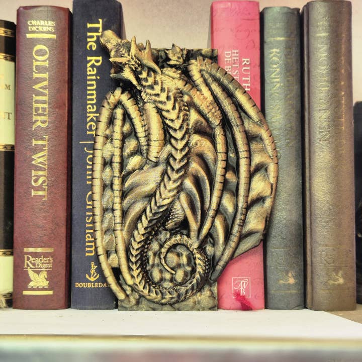 Mini-diorama Dragon assis sur un mur avec boîte de rangement - déco fantasy pour étagère pour la vente par 3DijkstraFinds