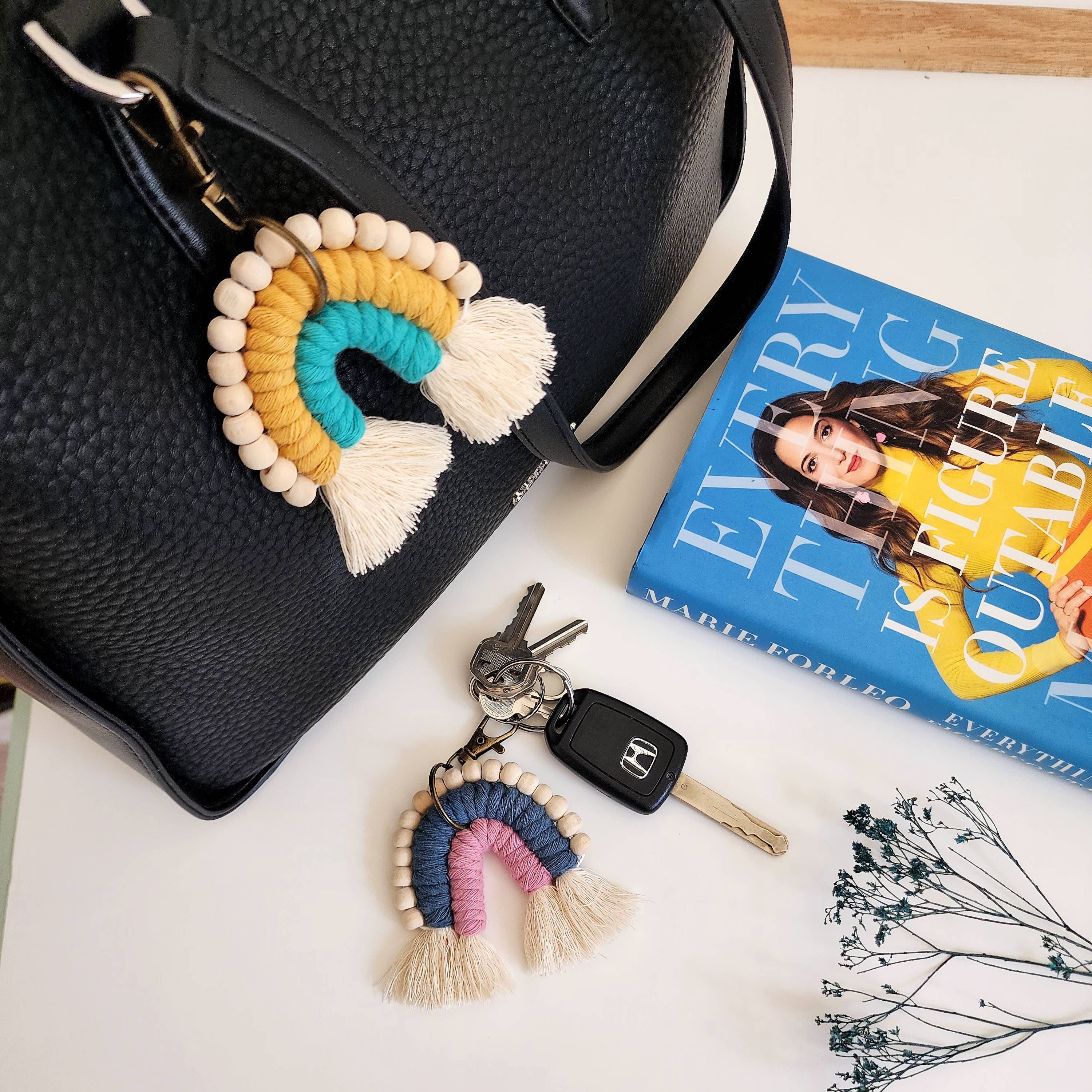 Handmade By Uruba - Wholesale Sleutelhanger - Dames - Rainbow Keychain Charm, Boheemse portemonnee/sleutelaccessoires9