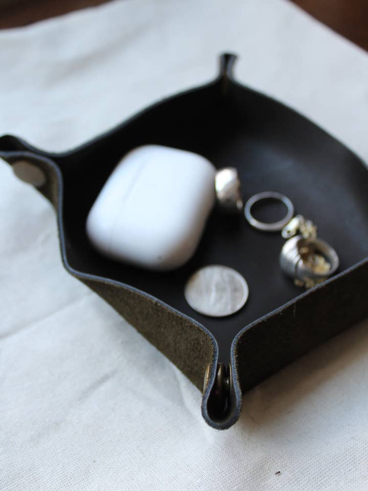 Handmade Leather Accessory Tray for wholesale by Ware by Maki