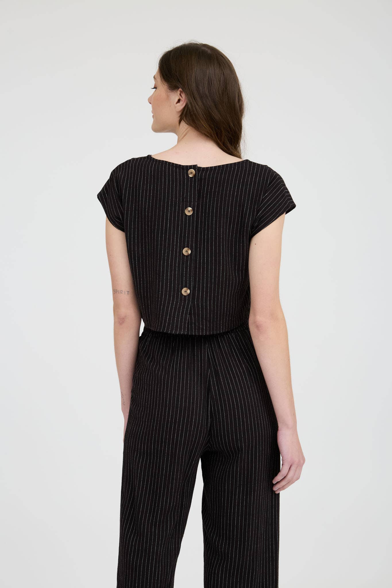 Blu Pepper - Wholesale Blouse - Dames - PINSTRIPE ACHTERKNOOP KORTE MOUW LINNEN TOP11