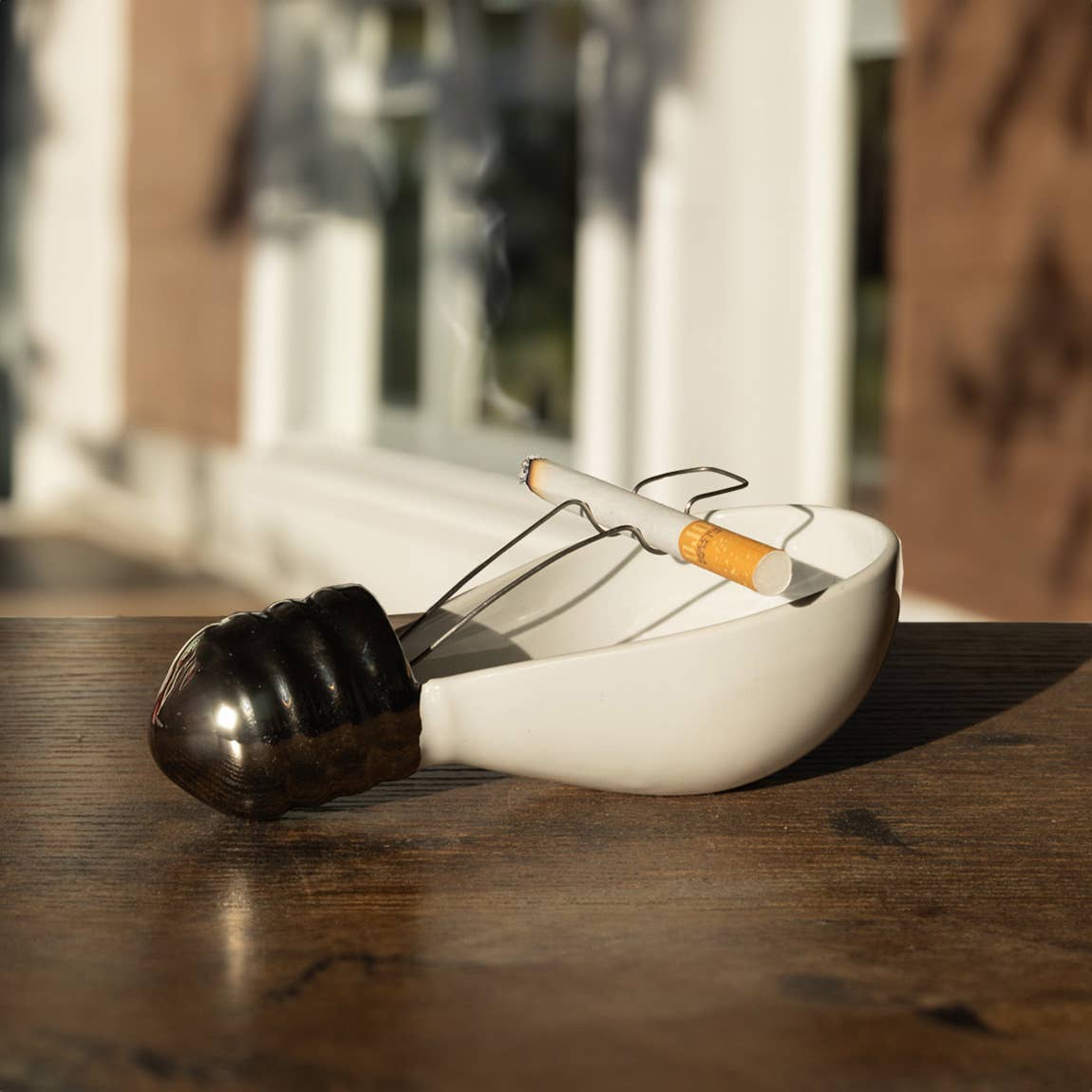 Fisura - Wholesale Ashtray - Light bulb ashtray2