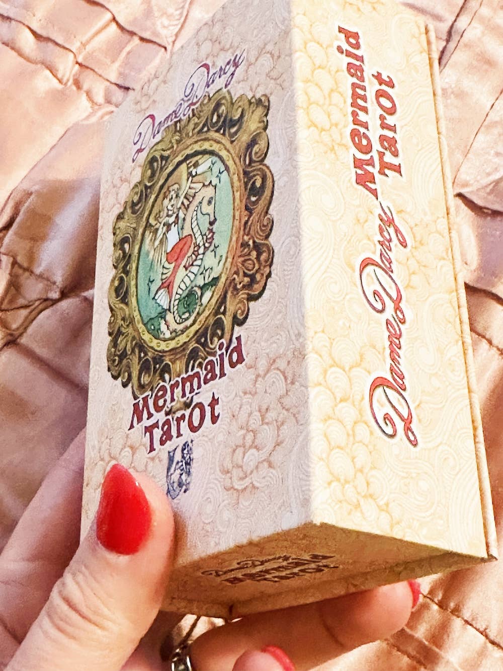 Dame Darcy - Vendita all'ingrosso Tarocchi - Dame Darcy Mermaid Tarot Edizione Gold versione 3.56