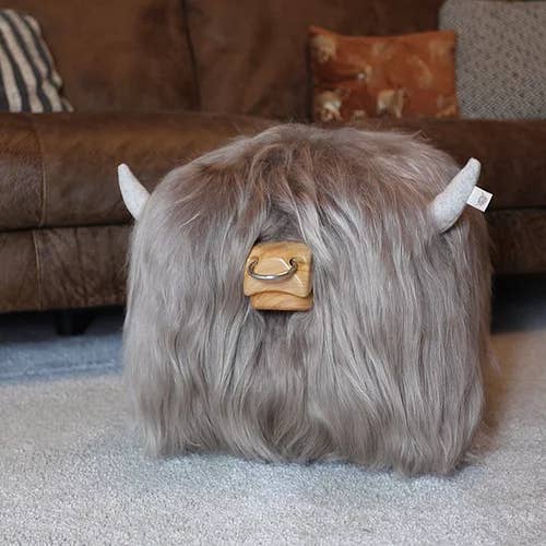 Tweed yourself - Wholesale Stool - Highland Bull Footstool - TAUPE + Nose ring