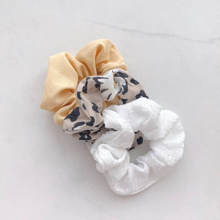 Saige Collective - Wholesale Scrunchie - Women's - SAIGE Scrunchie - Single hair Scrunchie1