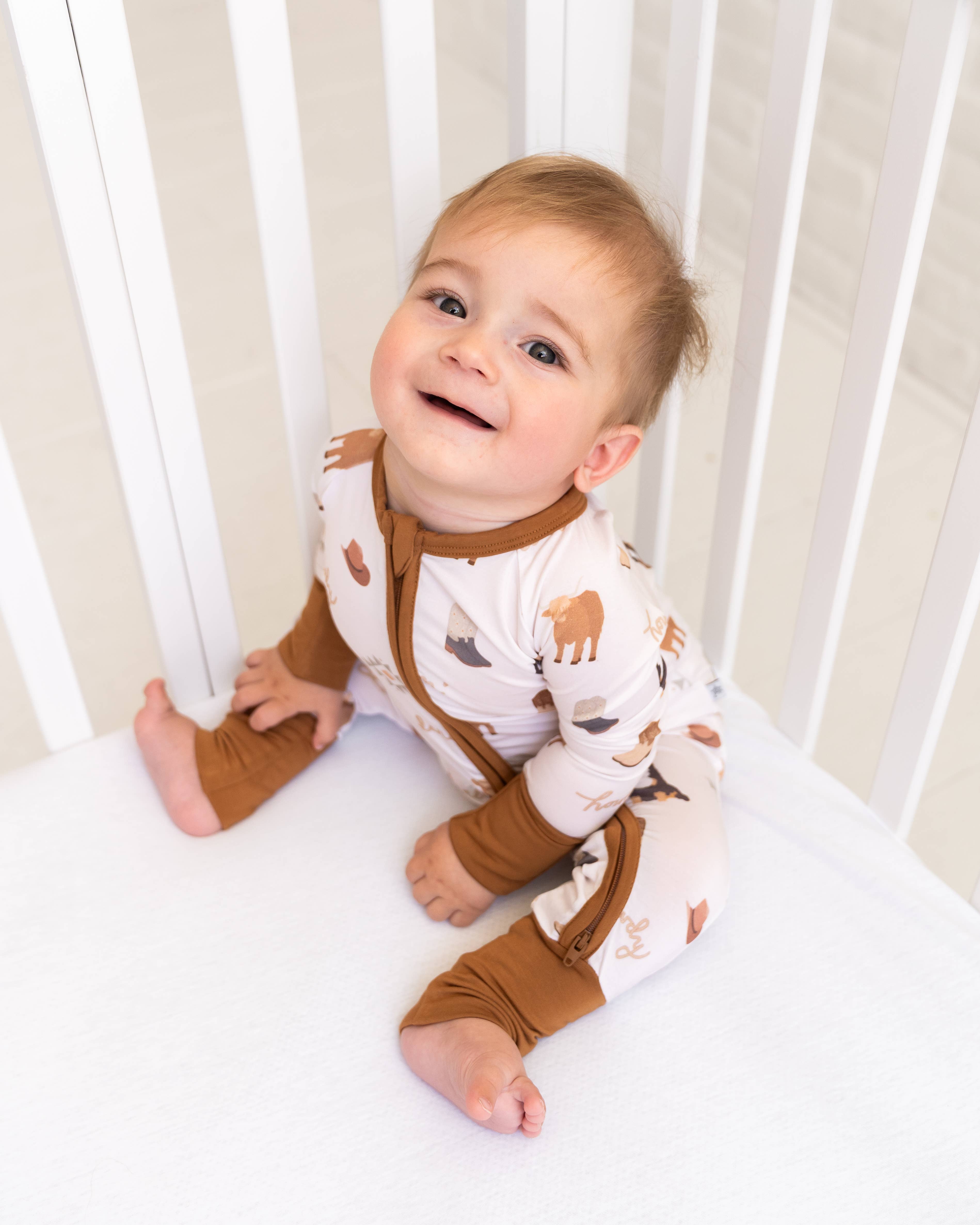 HUGGA BABIES - Wholesale Sleepsuit - Baby - Bedtime Buckaroo Zipper Lounger3