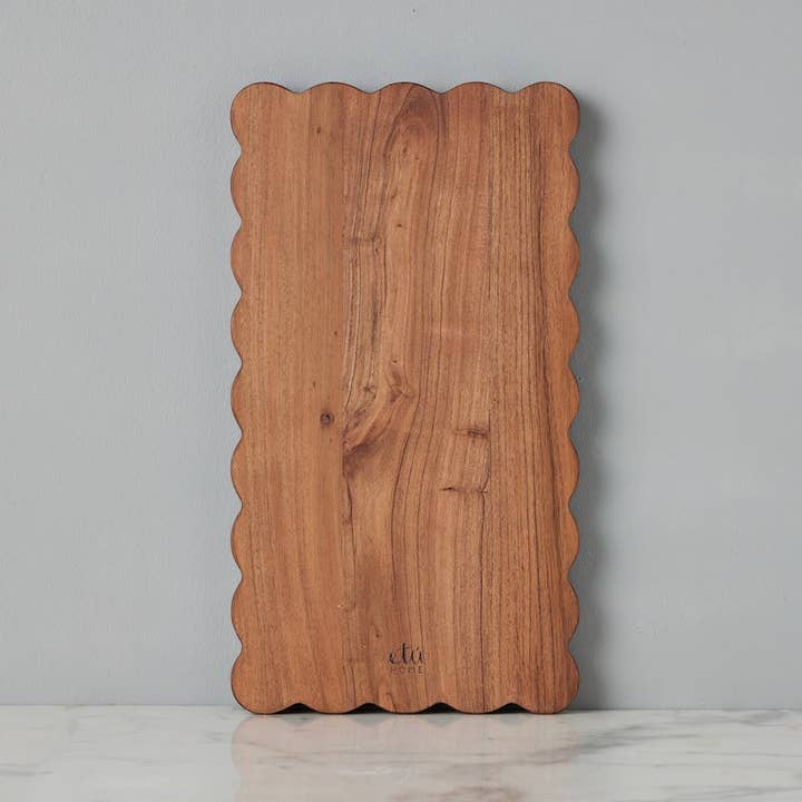 Scalloped Cutting Board, Medium Rectangle for wholesale by etúHOME
