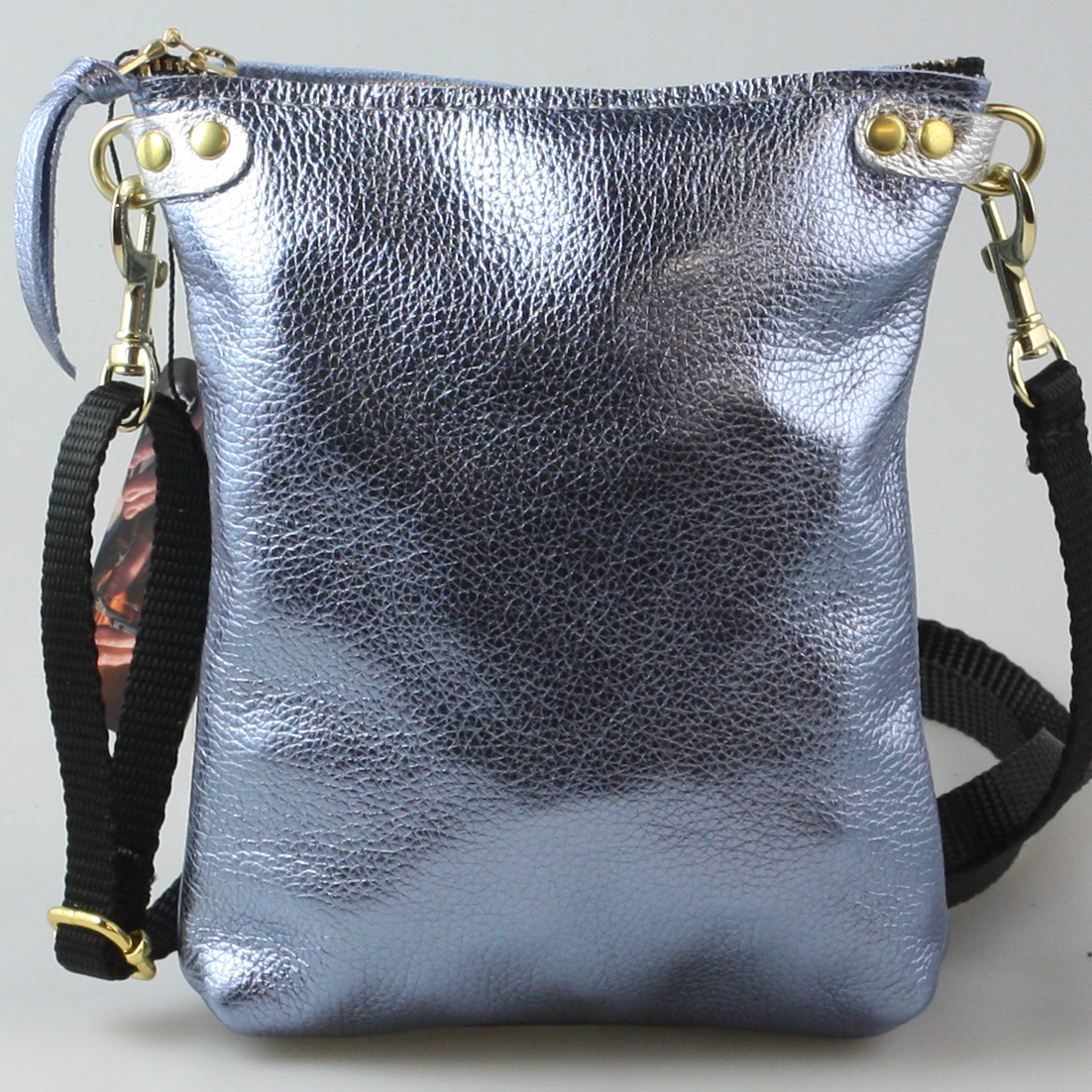 Zina Kao Exclusives – wholesale Crossbody bag – Women's – The Lisa Cellphone Crossbody Pouch 25