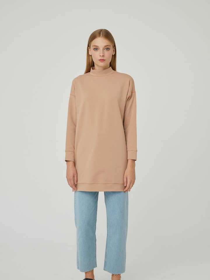 Sweatshirt Barbara Camel 100 % coton 🌿 pour la vente par SAARADE