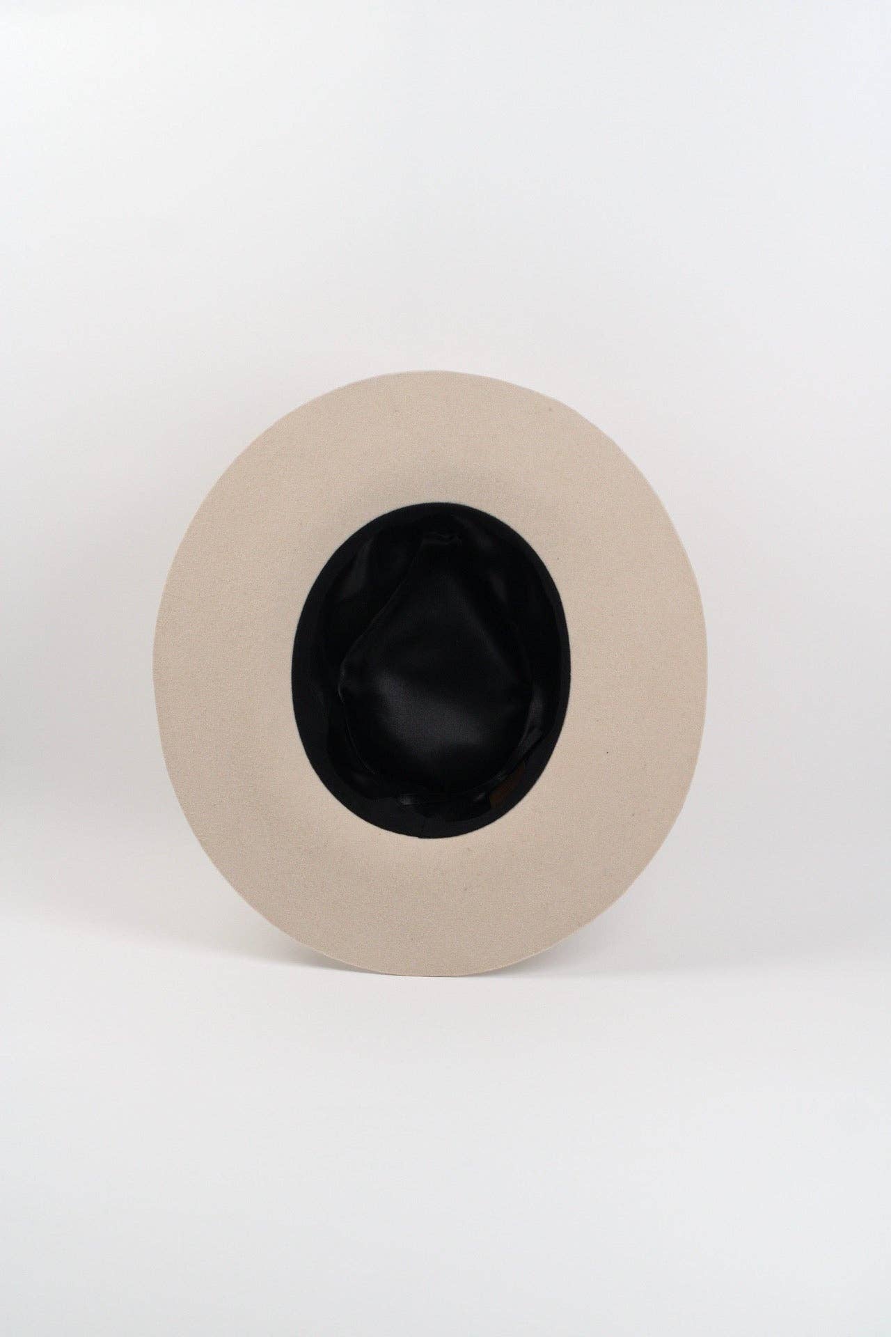 Wilder and Soul Wholesale Hats - Wholesale Fedora - Women's - The Paige Rancher - Wool Felt - Ivory3