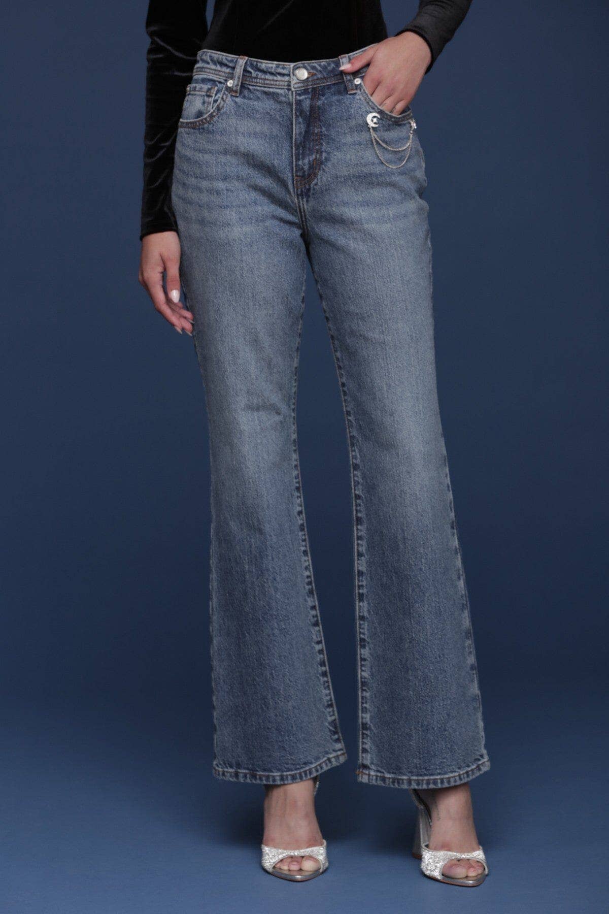 Persheron Wash Chain Embellished Flare Jeans for wholesale on Faire0