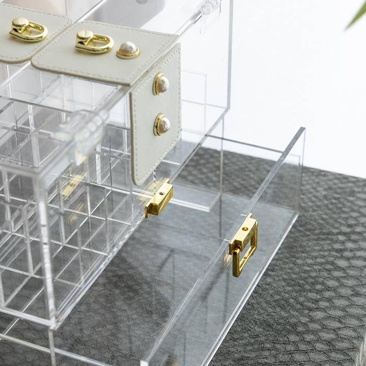 A&B Home Group Inc. - Wholesale Decorative Box - 9.5x5x6.5" Clear Acrylic Storage Box w/ Handle Gold Accents1