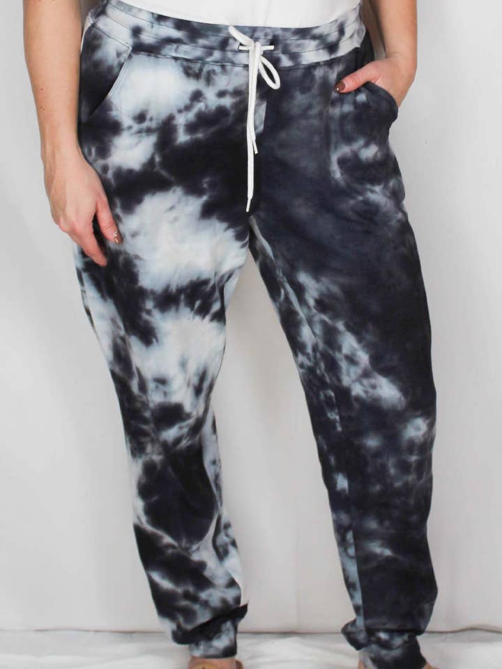 FM11486-4A - Schwarze Kombi - Jogginghose A1482 für den Großhandel von K & C Clothing, Inc.