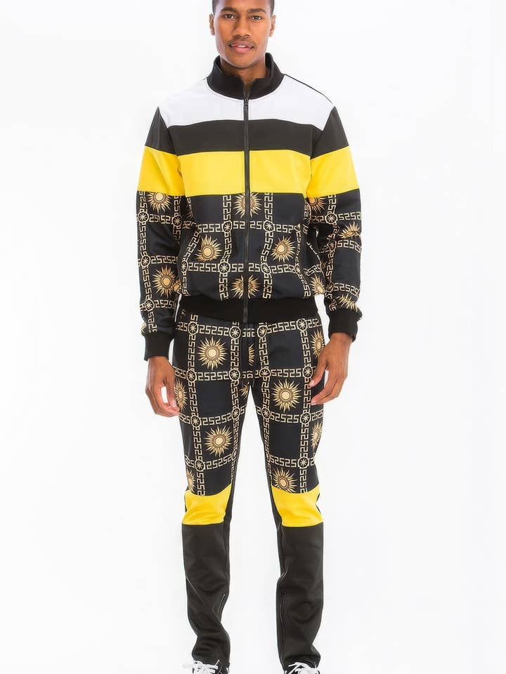 Ensemble de survêtement imprimé en polyspan pour la vente par Fashion Quality Boutik