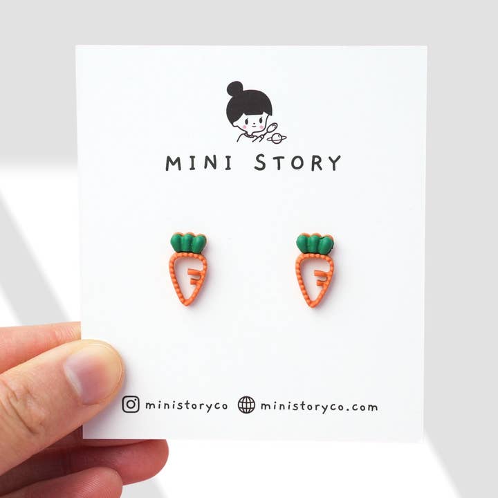 Puces d'oreilles carotte pour la vente par Mini Story Co