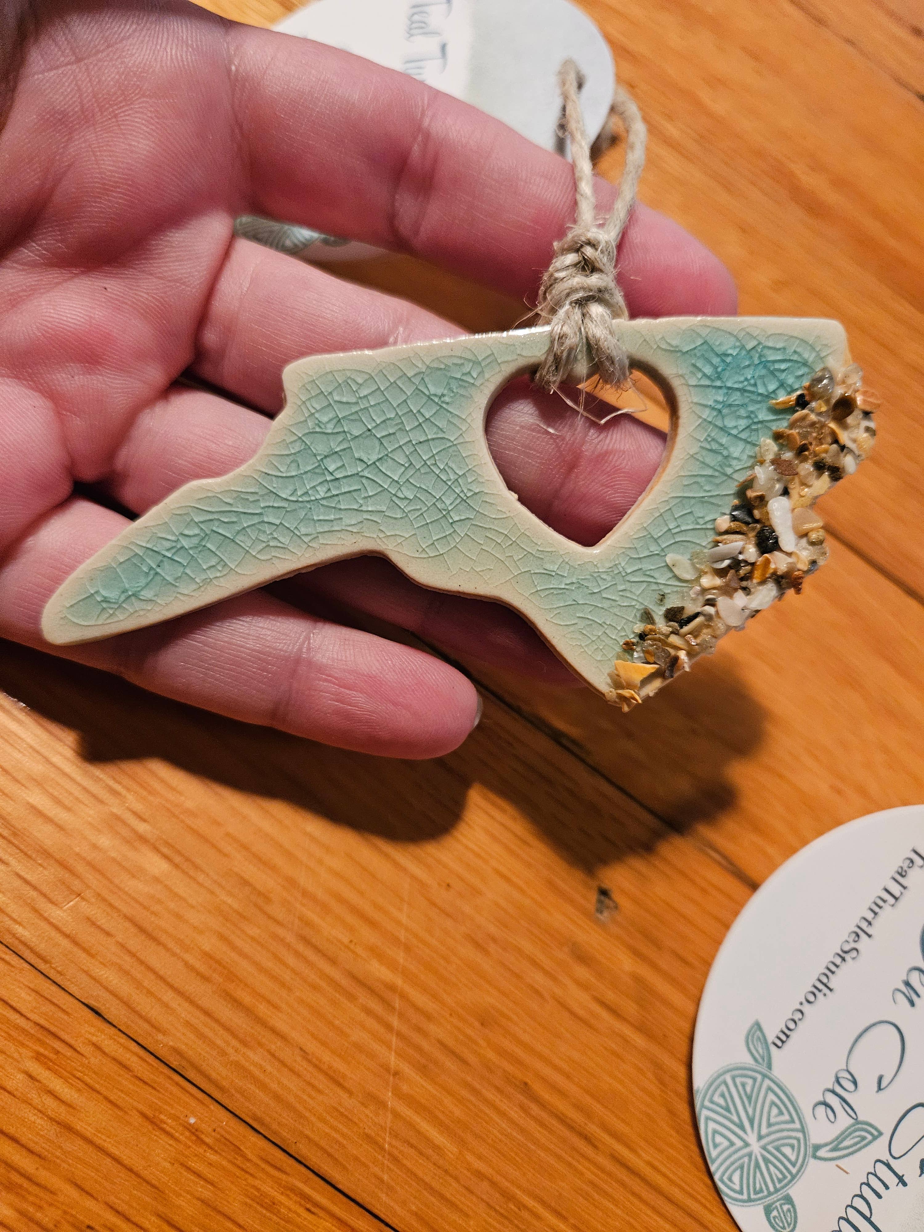 Teal Turtle Studio - Wholesale Ornament - North Carolina Love Sandy Ceramic Ornament Keepsake1