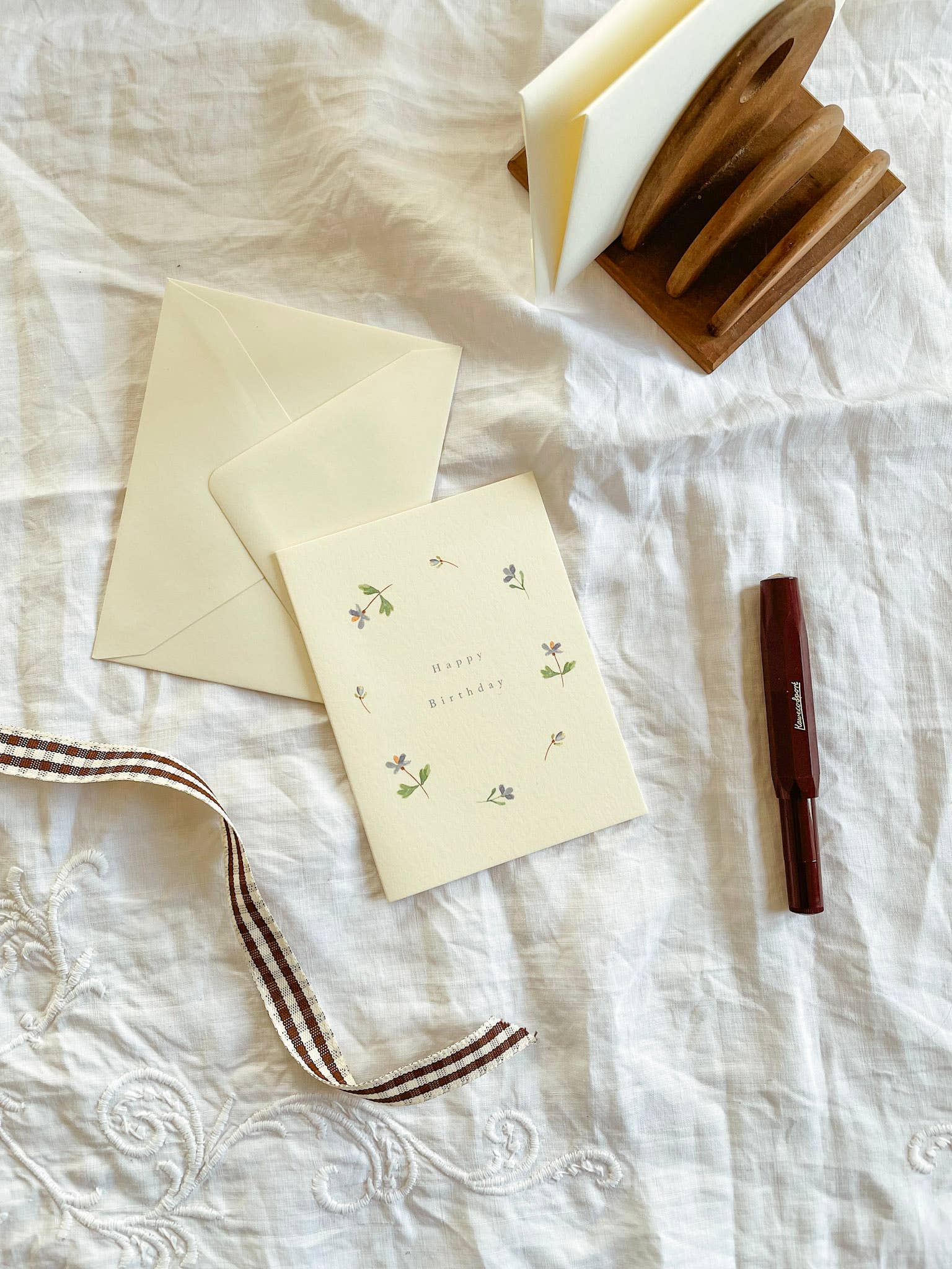 Annie Brougham Paper Goods. – wholesale Birthday card – Blue Florals Petite Summer Birthday Card2