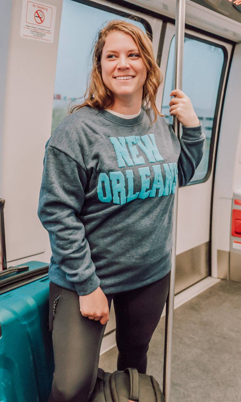 Sugar Stitch - Wholesale Graphic Sweatshirt - Women's - Custom Magic Puff Big Letter Sweatshirt7