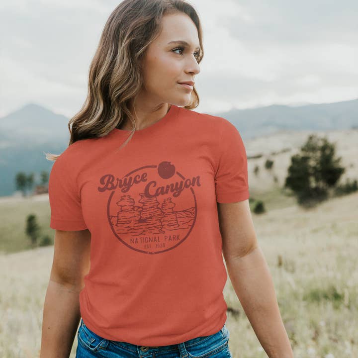 North & Pine - Wholesale T-Shirt (Graphic) - Unisex - Bryce Canyon National Park - Duo-Tone T-Shirt3