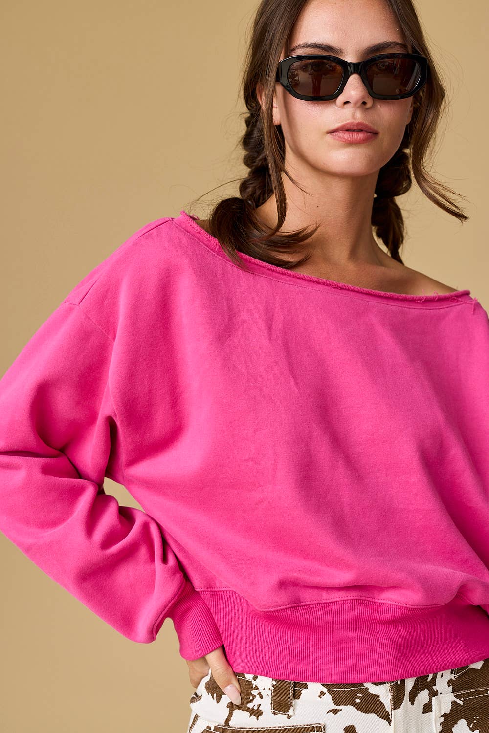 Papermoon - Wholesale Sweatshirt - Women's - PT17835 - Alina Off Shoulder Cropped Sweatshirt40