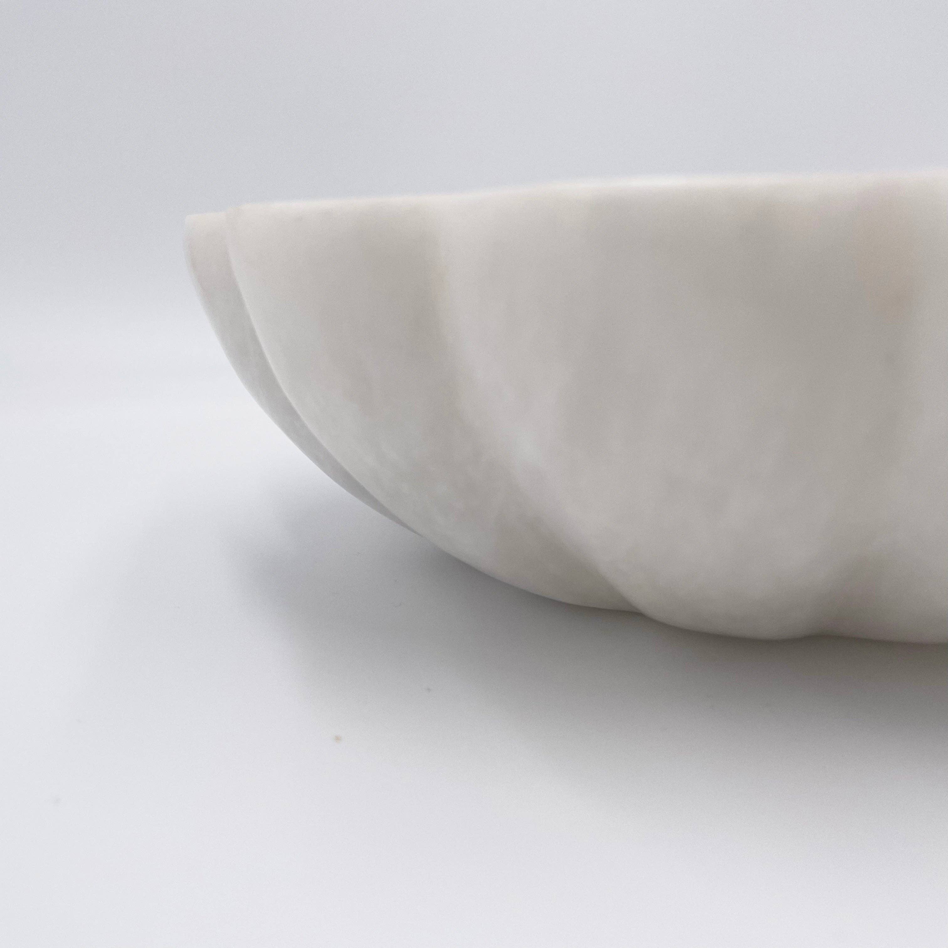 Page Imports - Wholesale Decorative Plate/Dish/Bowl - Hand-carved Bowl in Marble and Onyx12