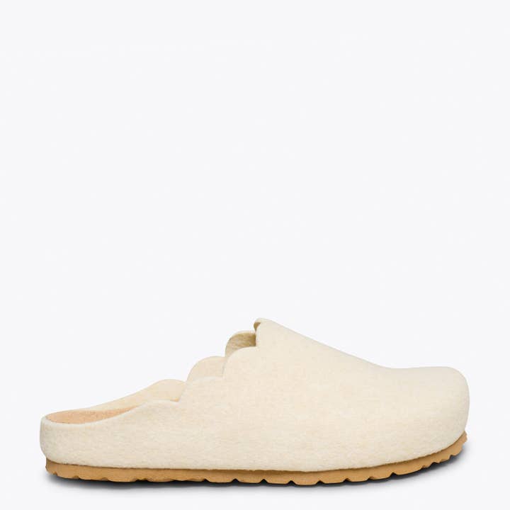 miMaO - Venta al por mayor Zuecos - Mujer - SWEET HOME Zapatilla de casa BEIGE de mujer