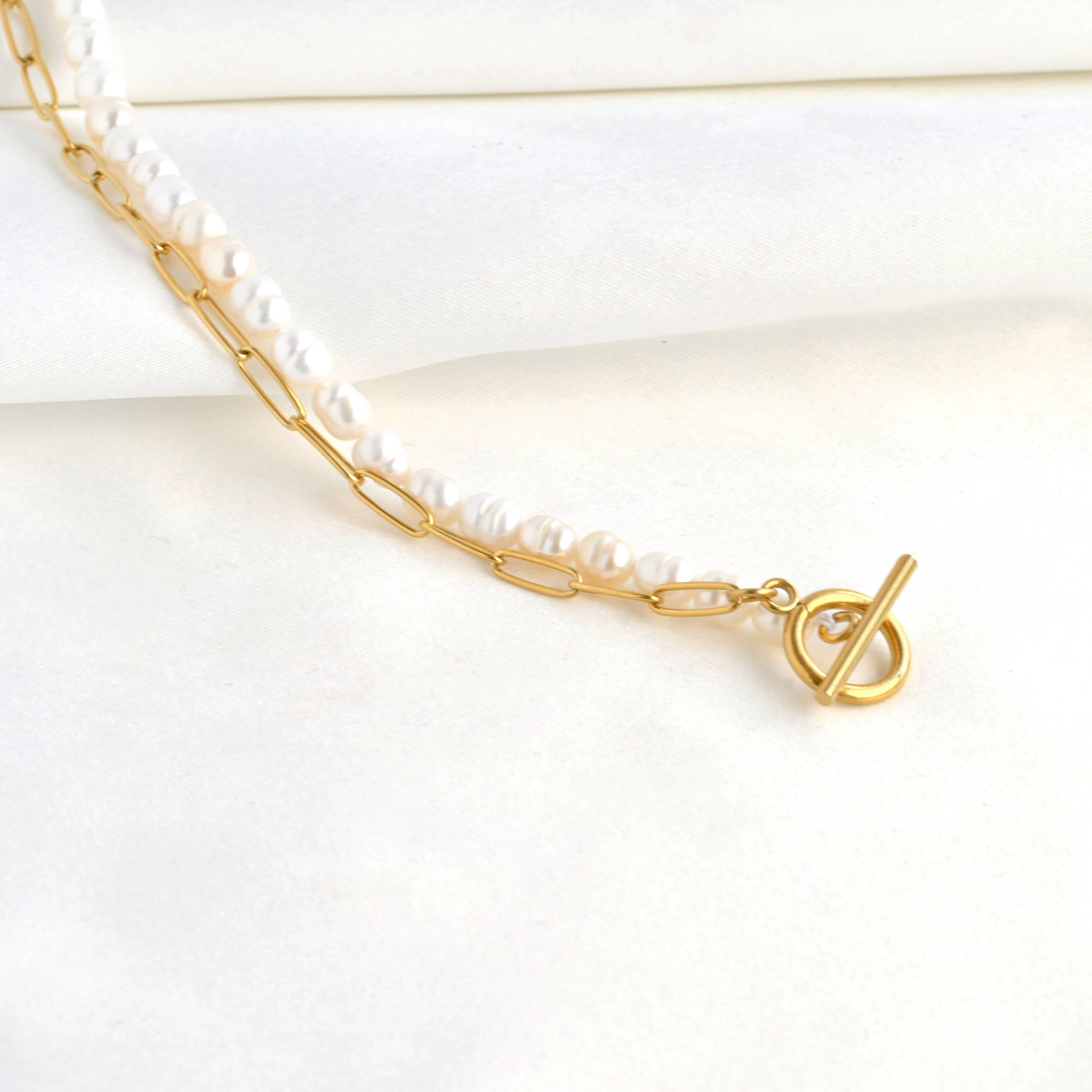 Blueyejewelry - Wholesale Beaded/Pearl Necklace - Pearl Toggle Necklace - Half Paperclip Half Pearl Necklace4