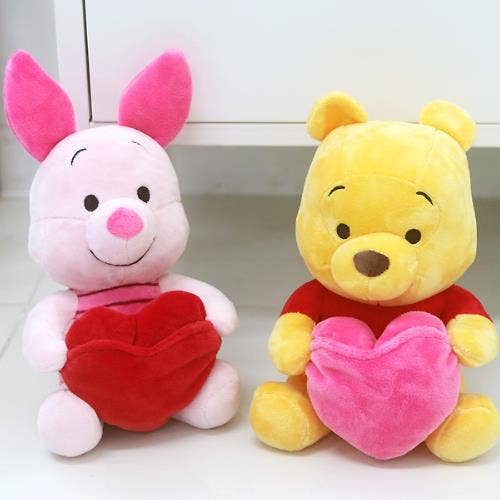 BCZShop - Wholesale Stuffed/Plush Toy - Kids & Baby - DISNEY PLUSH - WINNIE THE POOH HEART 23CM2
