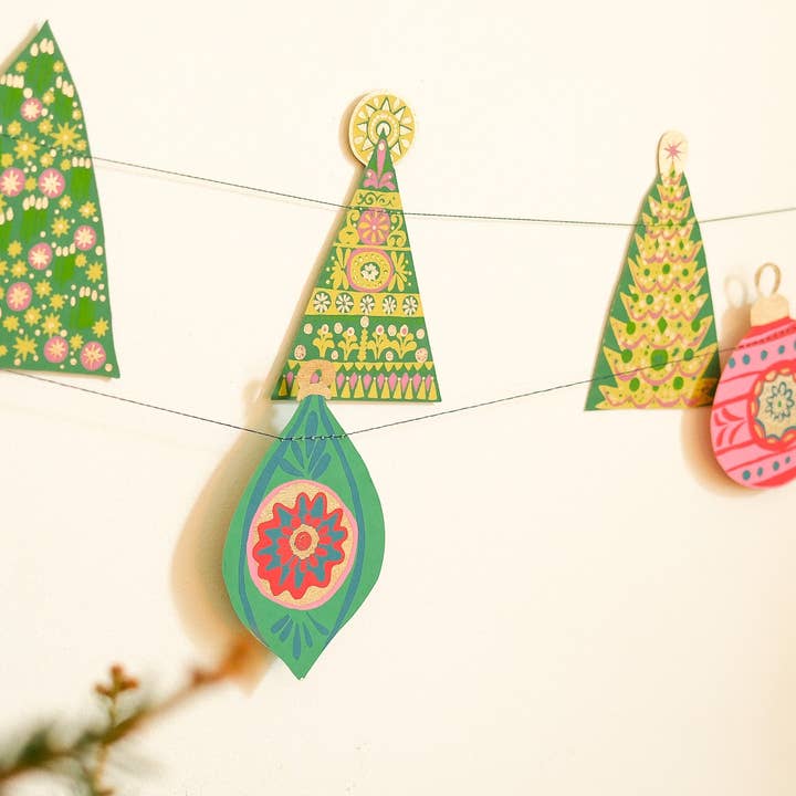 East End Press - Wholesale Bunting/Garland - UK/EU: Baubles Sewn Garland11