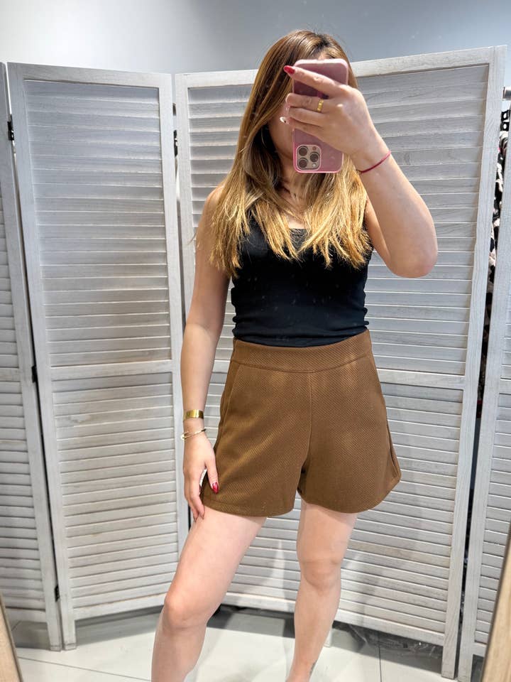 Eleganta Damshorts - 1336brun för wholesale av VICTORIA&ISAAC