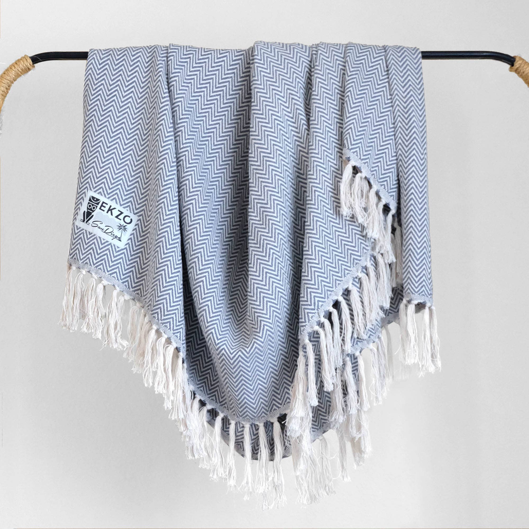 EKZO - Wholesale Throw Blanket - Indoor / Outdoor Blanket - Arctic0