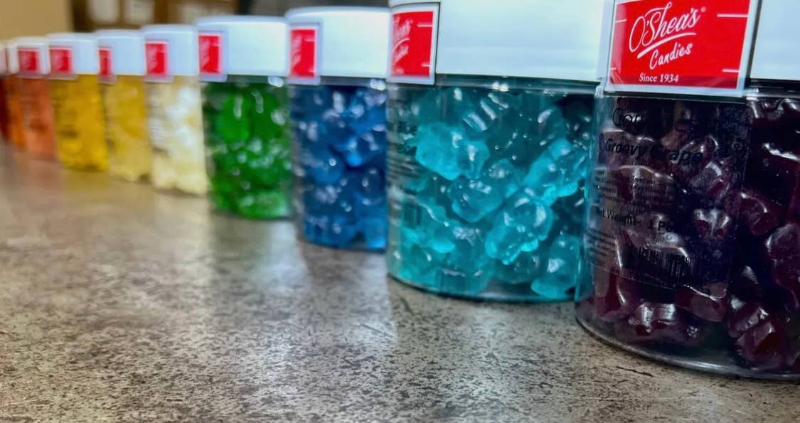 O'Shea's Candies Sweet Shop - Wholesale Gummy - Gourmet Gummy Worms “Mini Sour Worms 🪱 “w/ Jar 16OZ 5