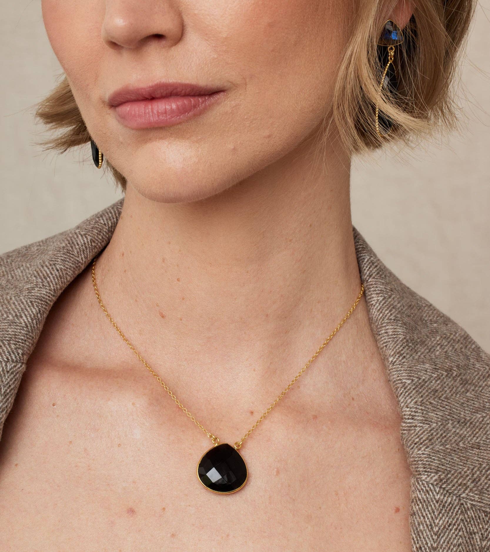 Ashiana London – wholesale Pendant/charm necklace – Acapulco Black Onyx Necklace1