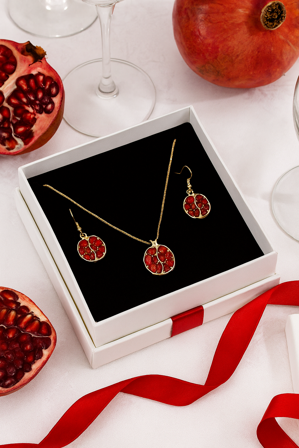 Wild & Free - Wholesale Jewelry Set - Conjunto de Collar y Pendientes de Fruta de Granada2