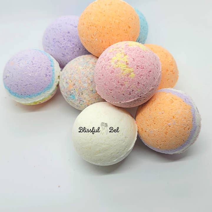 Blissful Bel - Wholesale Bath Bomb/Fizz - Round Bath Bombs1