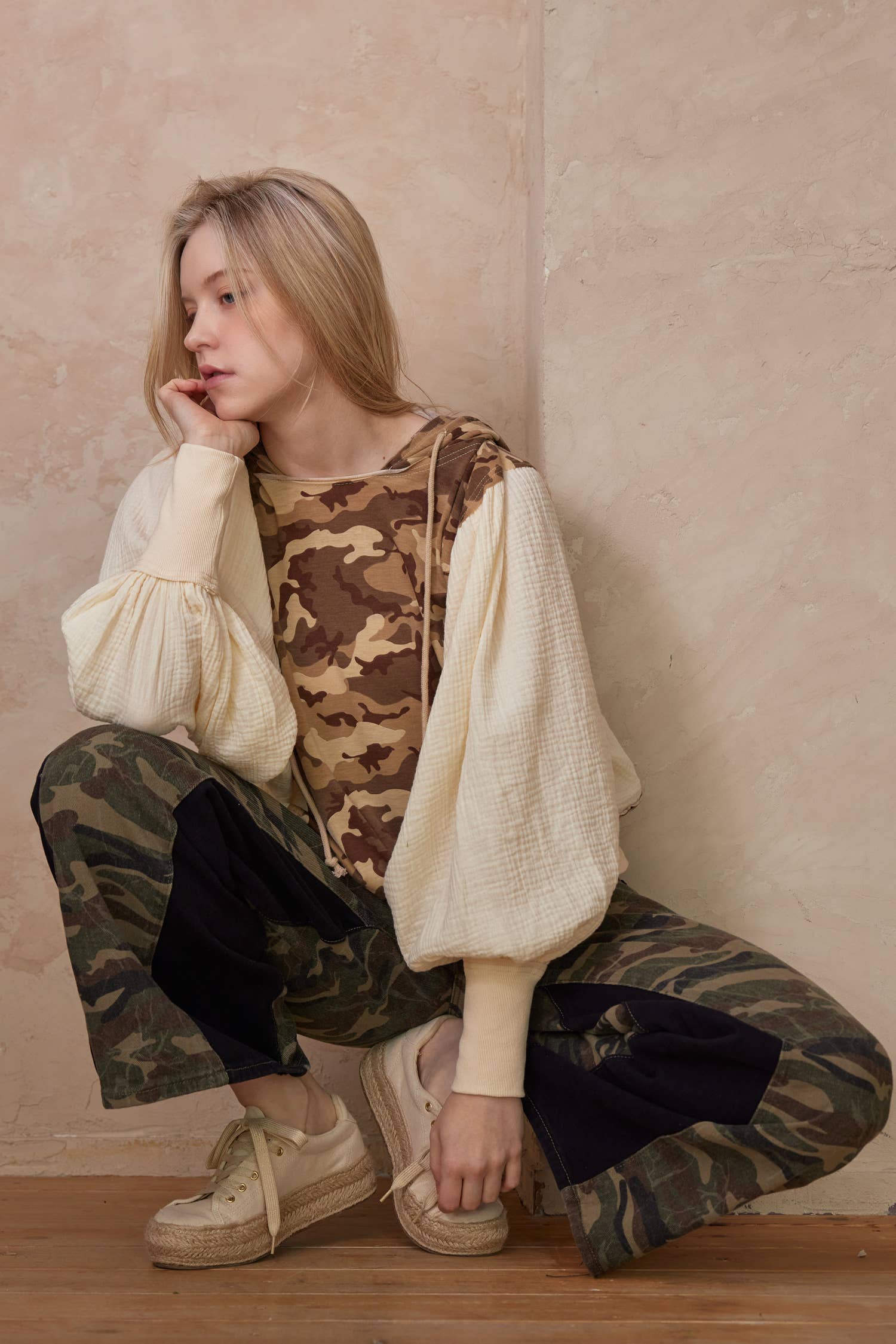Brown Camo Camouflage Hoodie Top with Balloon Sleeves for wholesale on Faire1