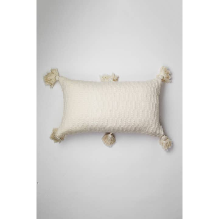 Natürliches weißes Antigua-Kissen für den Großhandel von Archive NY