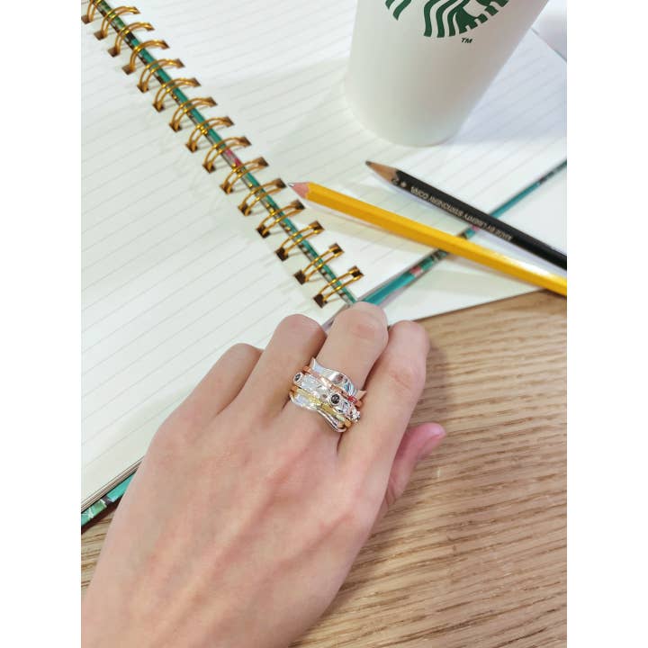 Zoey Simmons - Wholesale Band/Stacked Ring - Hematite Tri Tone Spinner Ring - SF2