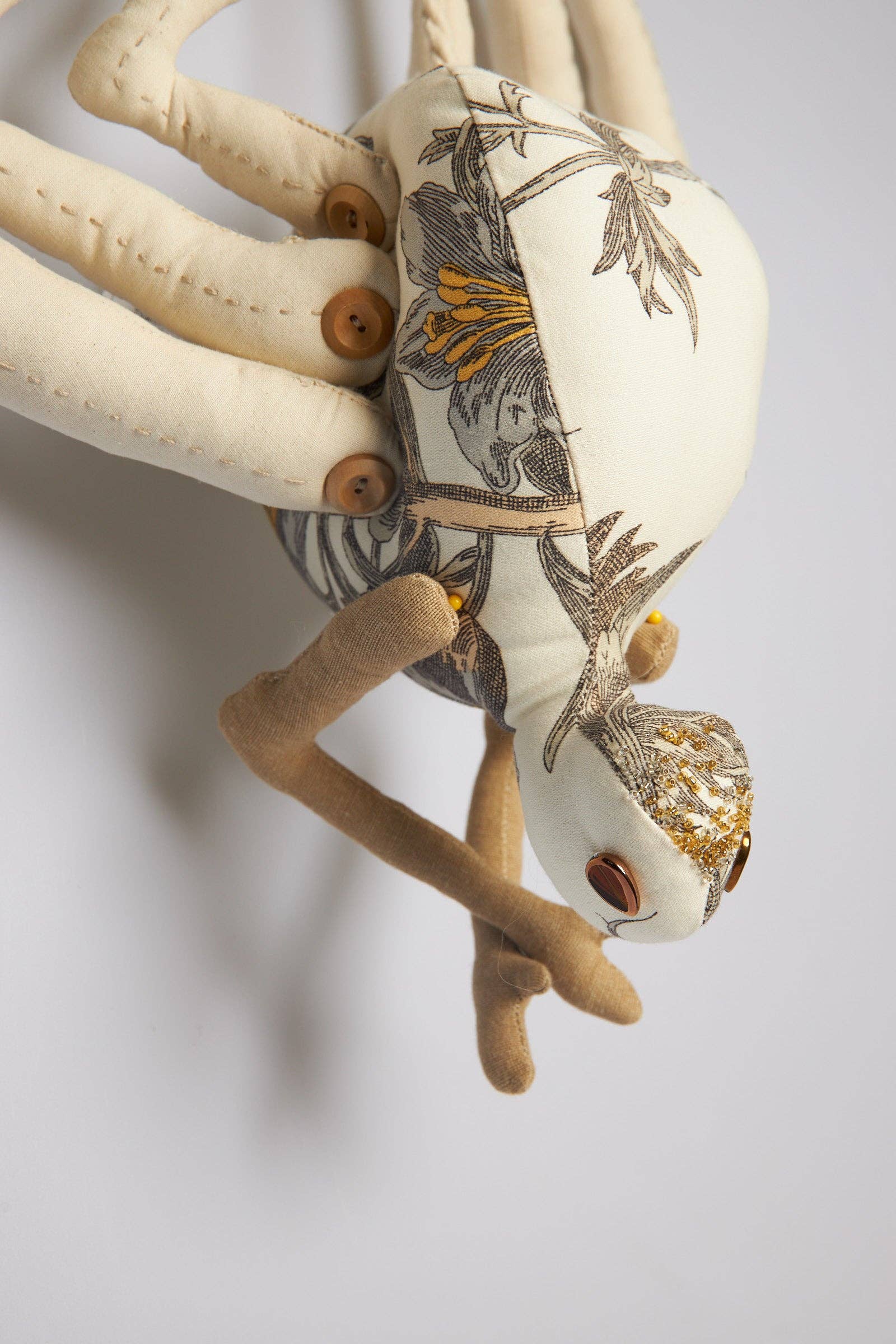 Brownstone Playhouse - Wholesale Stuffed/Plush Toy - Kids & Baby - Lady Long-Legs1