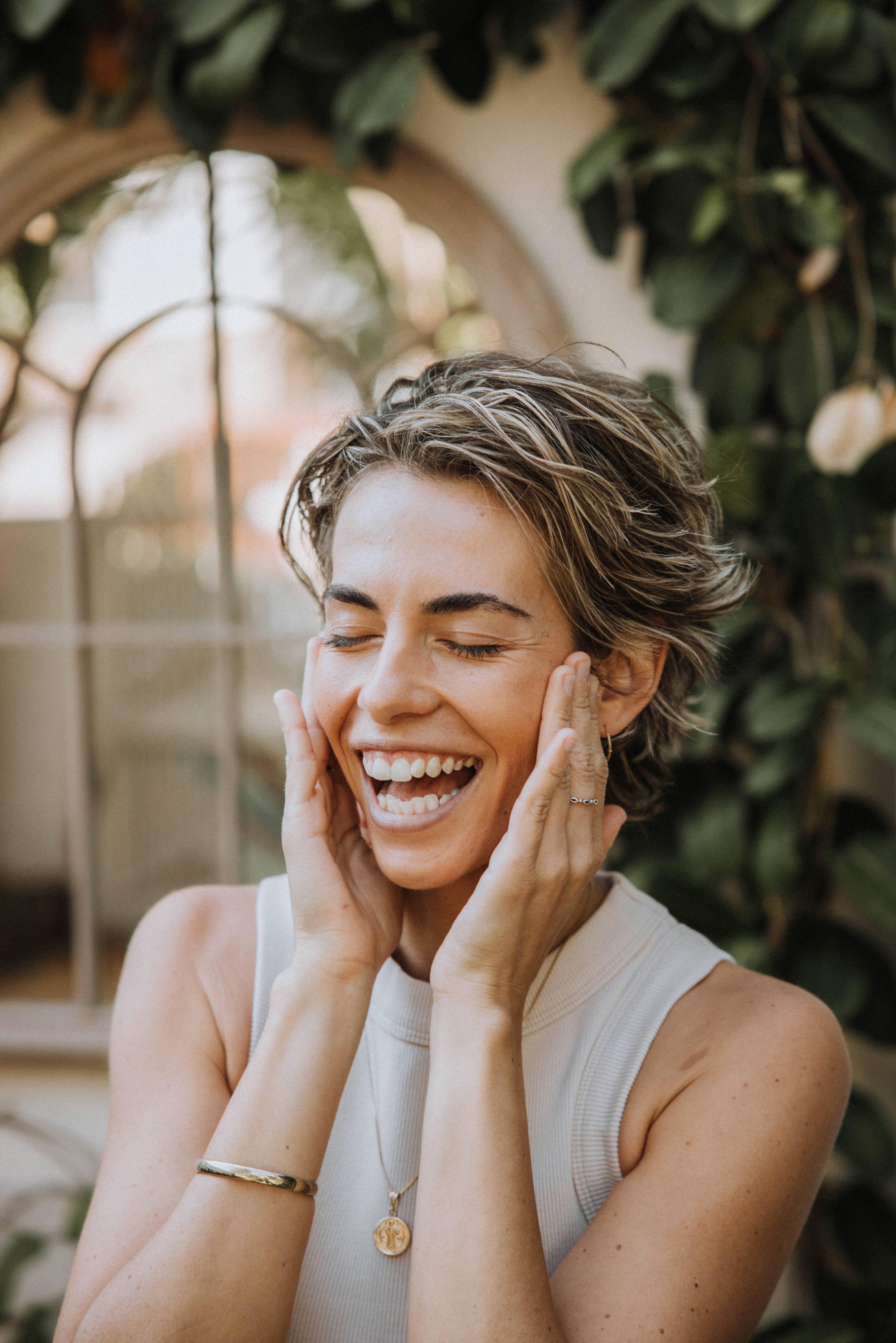 Wild Bee skincare - Wholesale Facial Serum/Concentrate - Daily Revive - Bakuchiol & Hyaluronic Acid 30ml Ser3