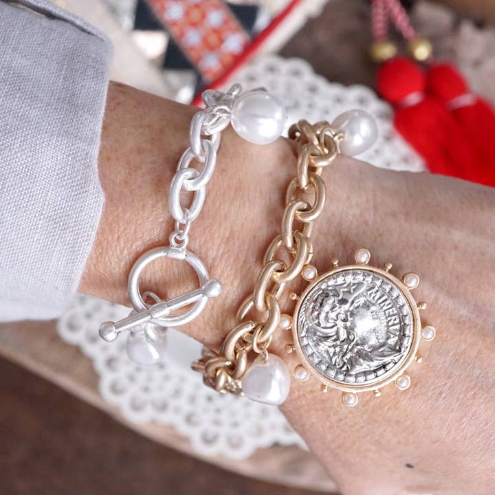 PennyLine inc - Vente Bracelets à breloques/pendentifs - Bracelet tendance à breloques en forme de pièce de monnaie et de perles de style bohème — tons doré et argenté4