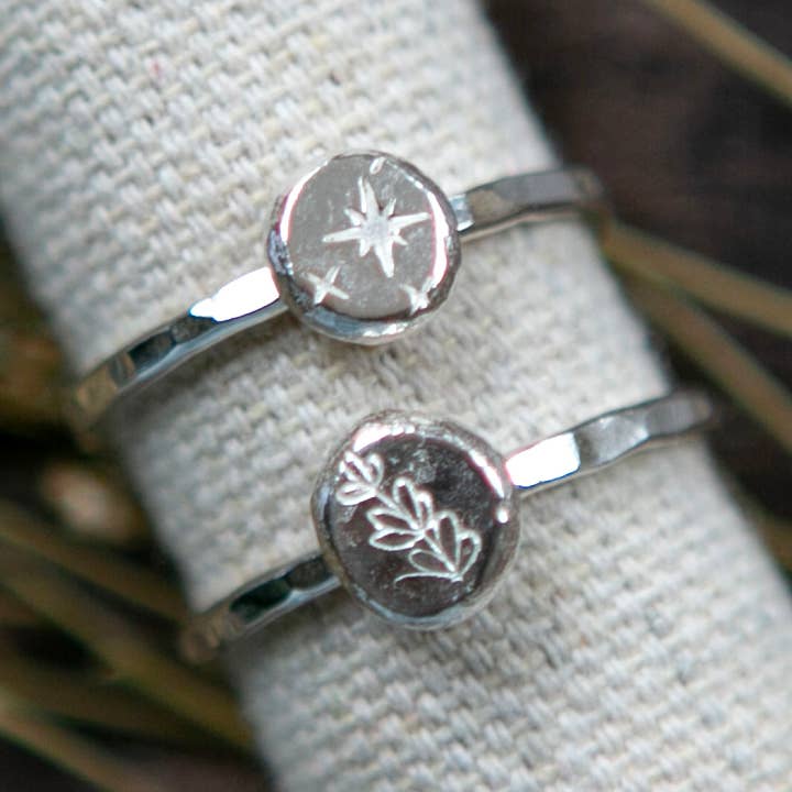 Anéis de seixo reciclado, prata de 1ª Lei, joalharia de presente, anel por atacado de The Old Farmhouse Jewellery