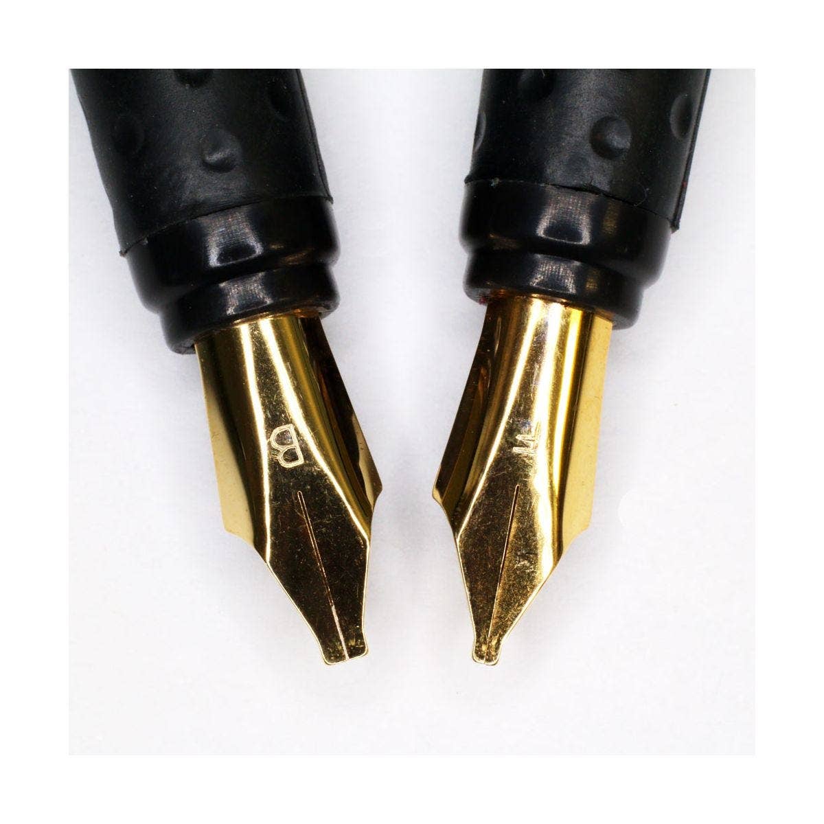 Mont Marte Usa, Inc. - Wholesale Pen - Calligraphy 2 Nib Pen Set Signature 8pc1