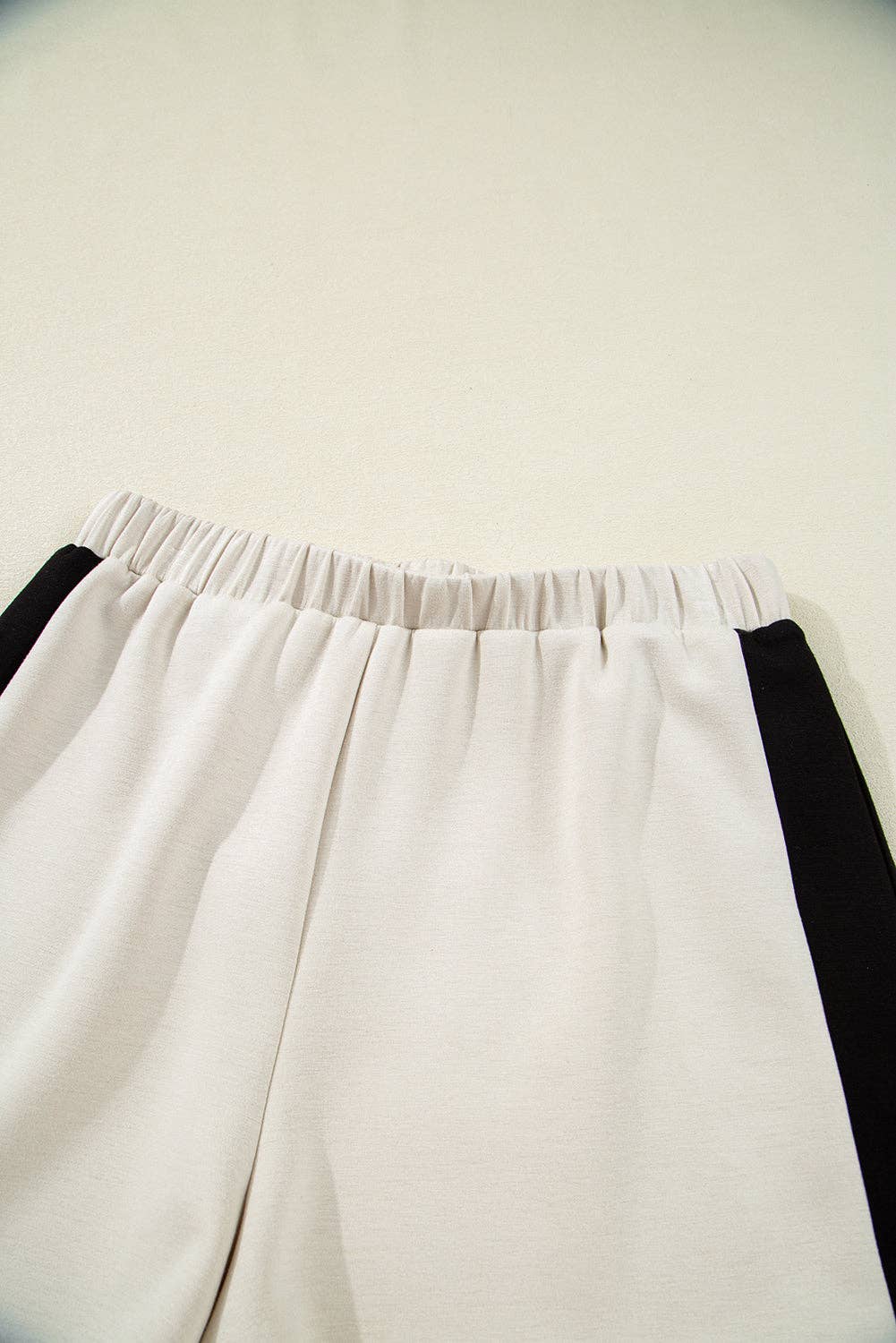 Black Contrast Zipped Stand Collared T Shirt and Short Set for wholesale on Faire8