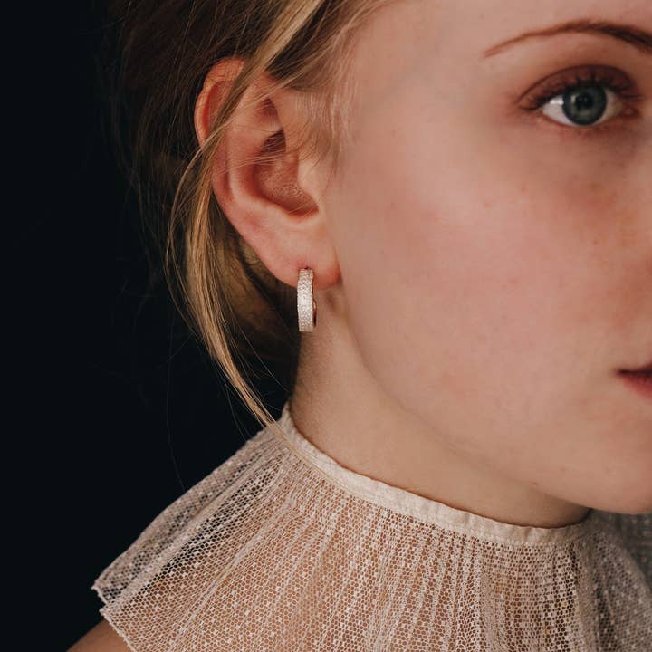 Hester Zagt Sieraden - Wholesale Dangle Earrings - Silver earrings – inspired by fine lacework