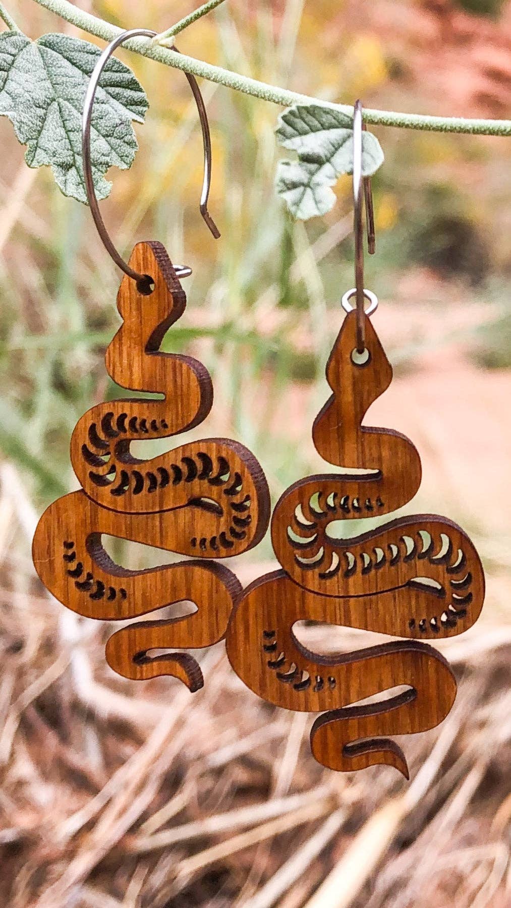 lovelevel – wholesale Dangle earrings – Natural Wood Earrings | SNAKES4