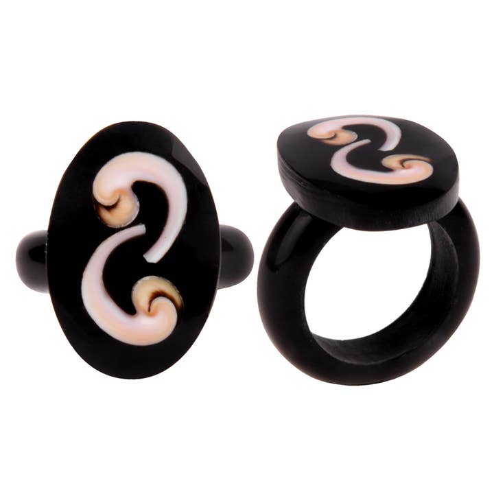 Resin and shell ring oval assorted sizes for wholesale by Erik & Mike